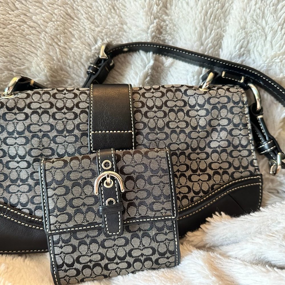 Authentic Coach - image 5